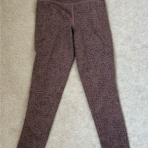 Athleta Salutation Stash Pocket 7/8 Tights Leggins Brown Cheetah Size XS